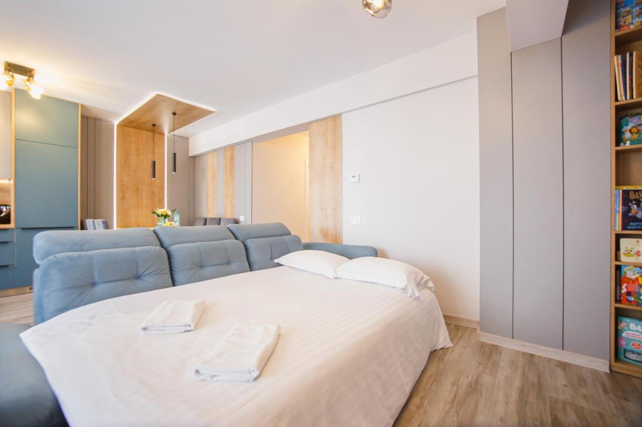 Appartamento Charming Family Haven Gran Varadino Esterno foto
