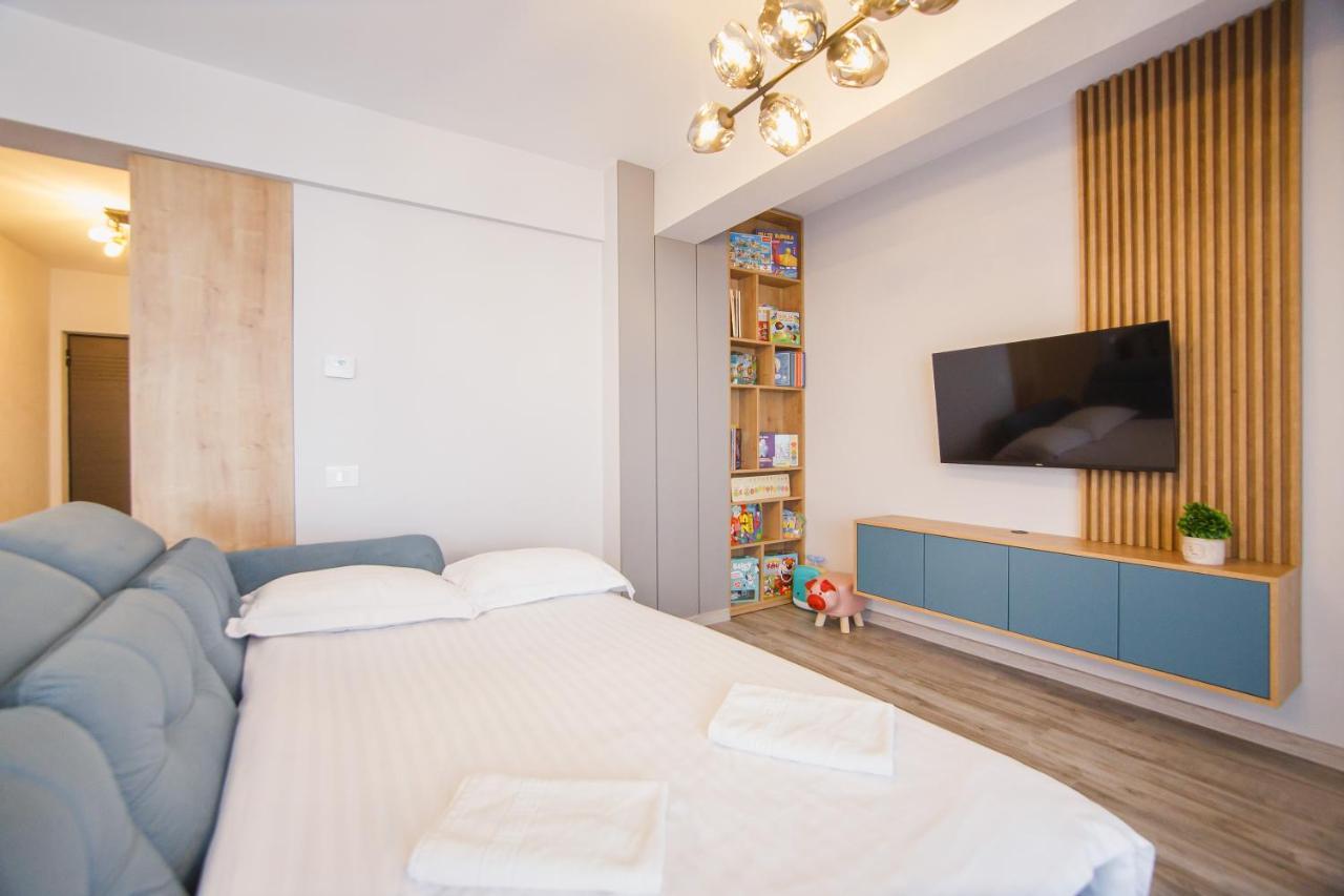 Appartamento Charming Family Haven Gran Varadino Esterno foto